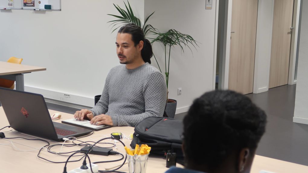 emploi journaliste teletravail