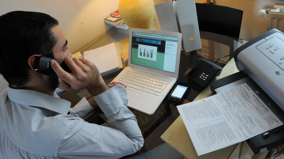 emploi teletravail bretagne