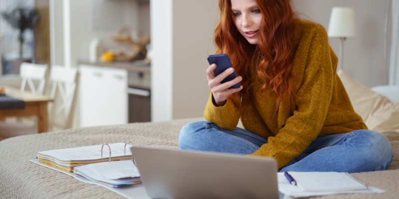 travail a domicile traduction