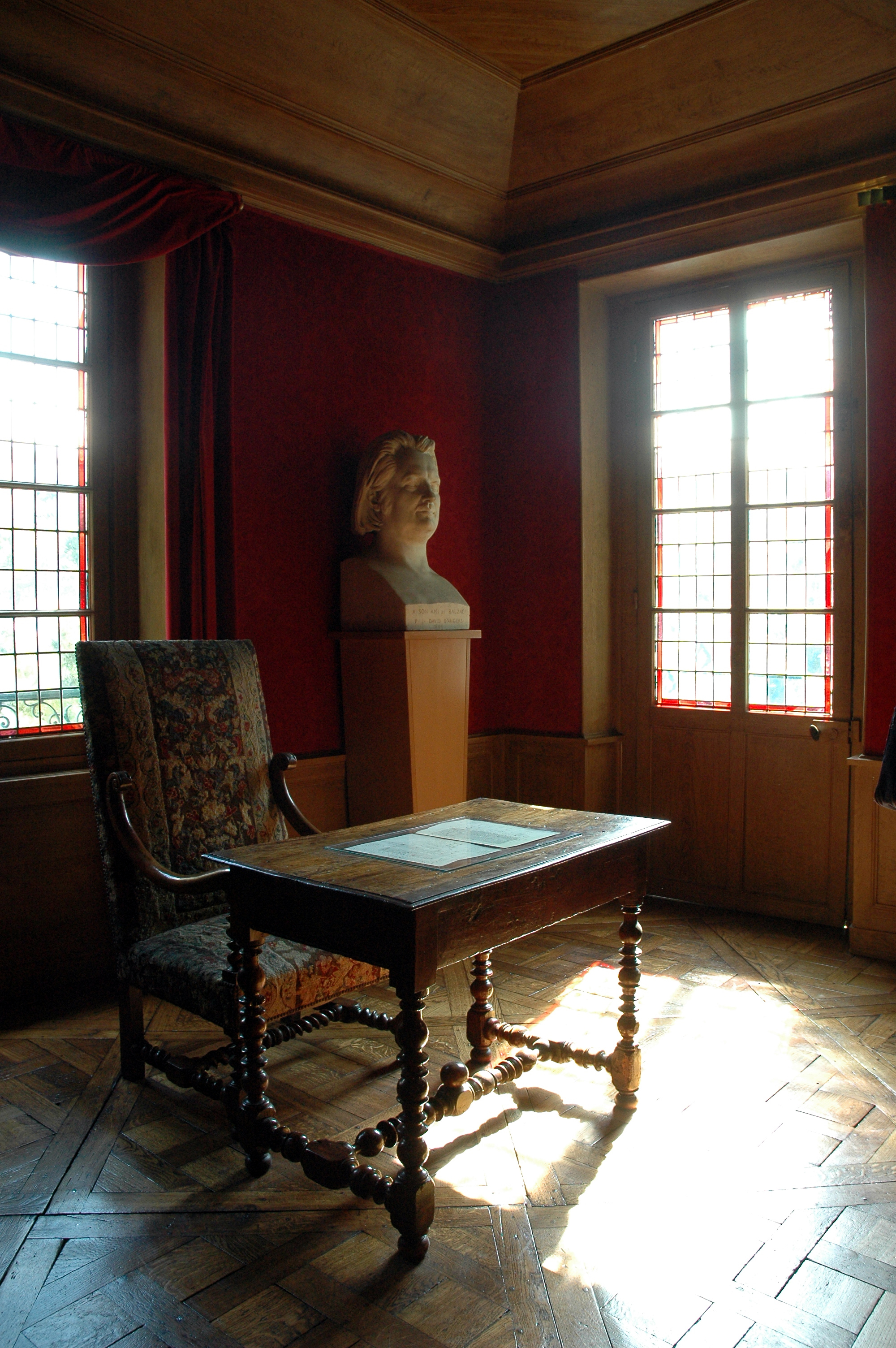 travail a la maison paris