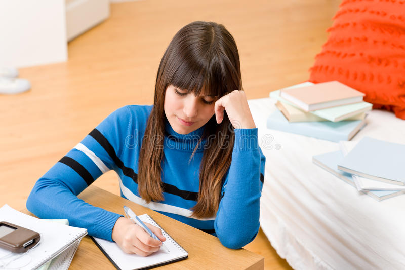 travail etudiant a la maison
