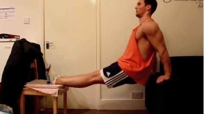 travail pectoraux a la maison